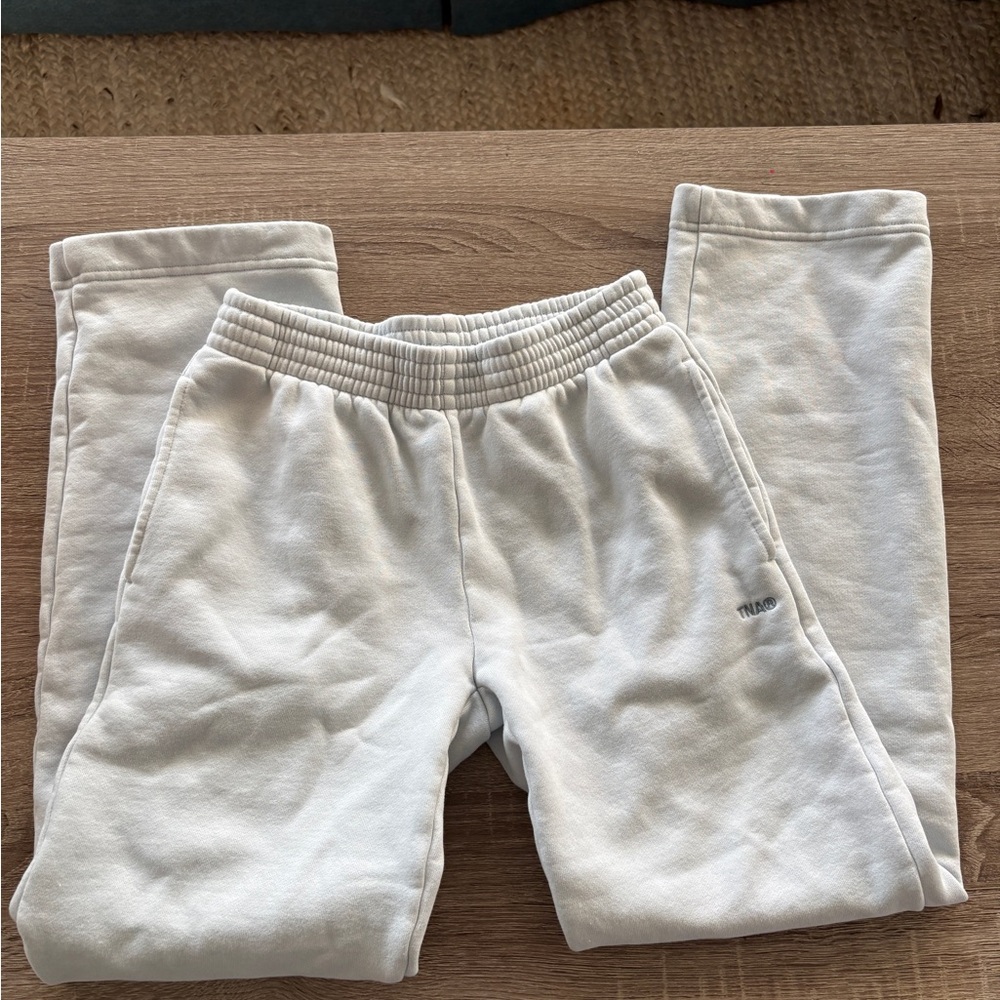 ARITZIA TNA straight leg Sweats